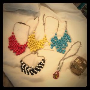 Costume Jewelry 6 pieces